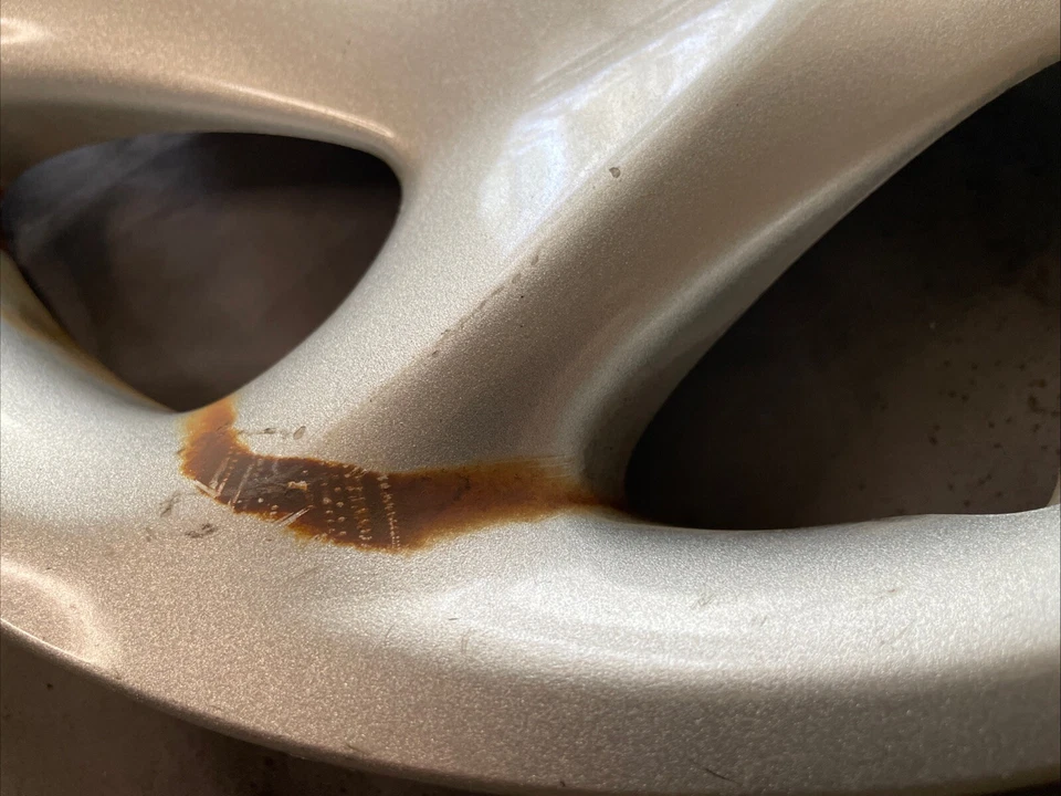 1998 1999 2000 2001 2002 Mazda 626 56537 15" tampa de roda calota GD7E37170 tampa original do equipamento original - Imagem 3 de 4