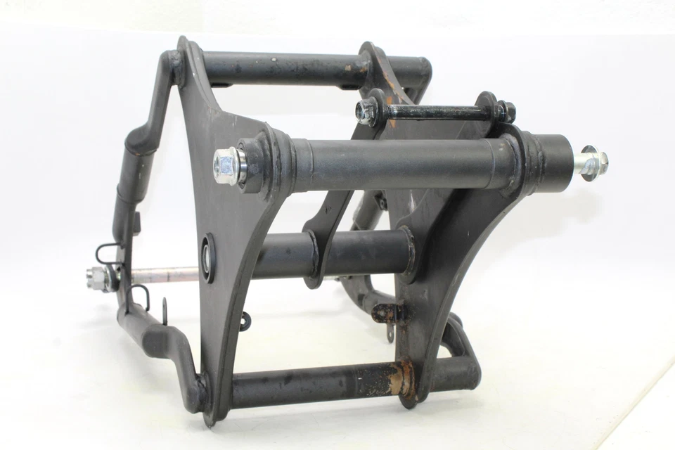 2008 Kawasaki Vulcan 900 Vn900c Custom Rear Swingarm Suspension Arm - Image 4 of 4