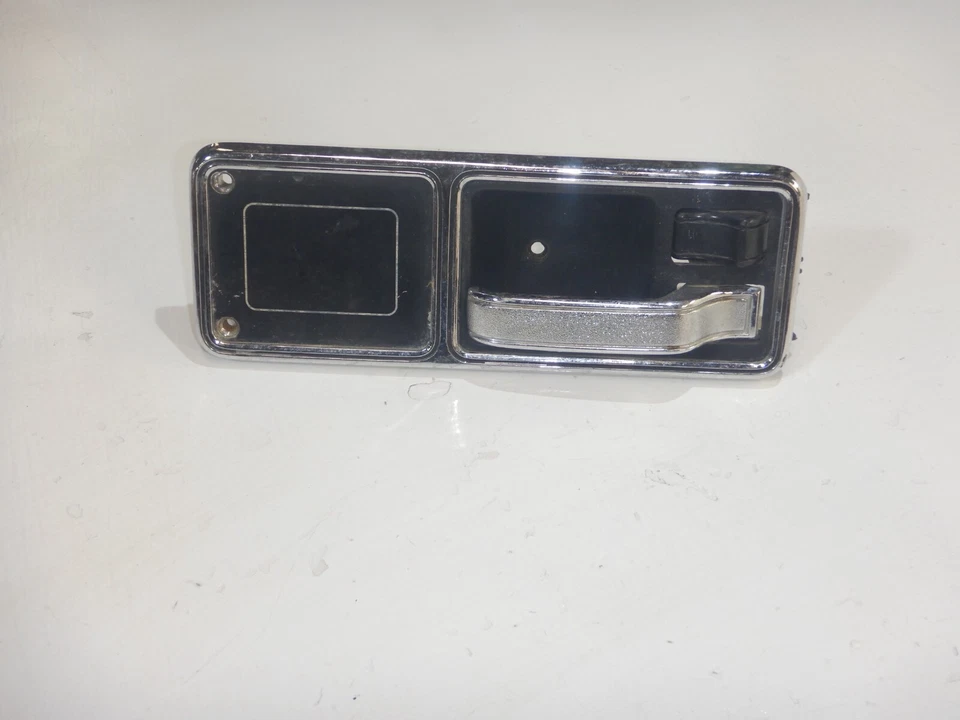 Jeep Cherokee XJ 84-96 Passenger Front/Rear Interior Door Handle Latch Chrome - Image 4 of 4
