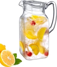 Quadly - Plastic Pitcher (64 oz, 2 Quart), Clear Water Pitcher with Lid