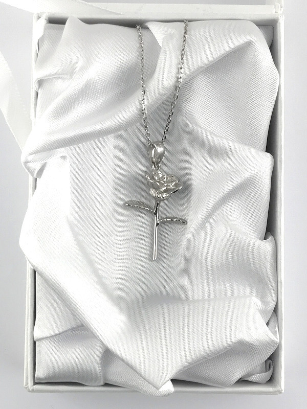 Final Fantasy XIV Elpis Flower Silver 925 Pendant Necklace Final Fantasy XIV Elpis Flower Silver 925 Pendant Necklace