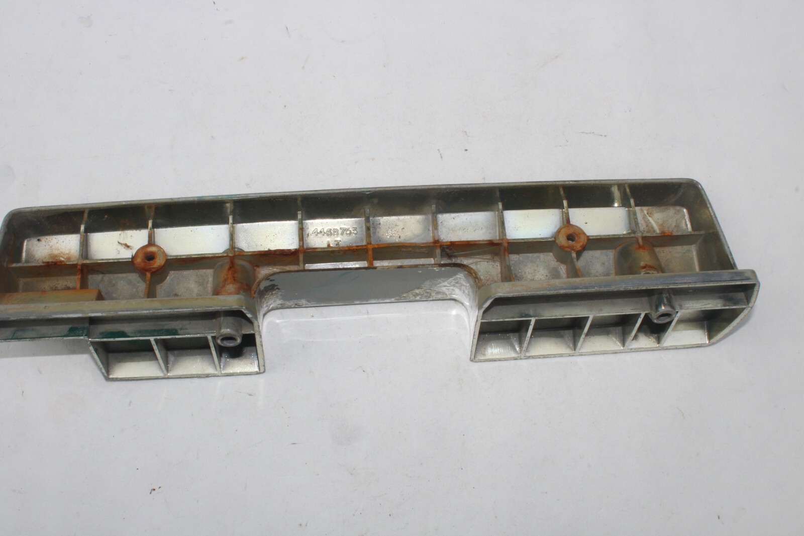 1965-67 Chevrolet, Pontiac, Oldsmobile, LH Door, Armrest/Handle 