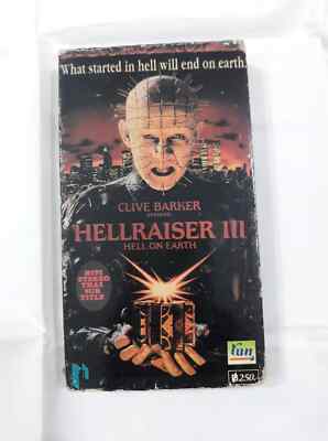 VHS Vtg 90s Hellraiser 3 III Hell On Earth VHS Tape Clive Barker Horror  Movie