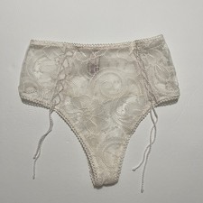 Victoria  s Secret Dream Angel High-Waist Lace Thong String Panty. Sz Small. NWT