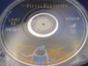 THE FIFTH ELEMENT Sony PlayStation Portable PSP UMD w/Case North American Region