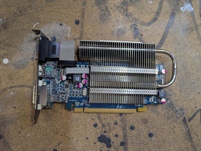 SAPPHIRE ULTIMATE RADEON HD 6570 1GB DDR3 PCI-e DVI VGA HDMI