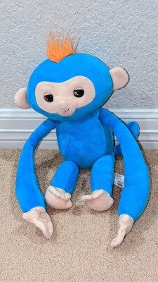 WowWee Fingerlings Lt. Blue Monkey Eyes Open Close 18  Talking Plush Works '2018