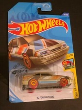 GHF95-D9C0M HOT WHEELS HW ART CARS SERIES '92 FORD MUSTANG IN TAN #1/10 #90/250