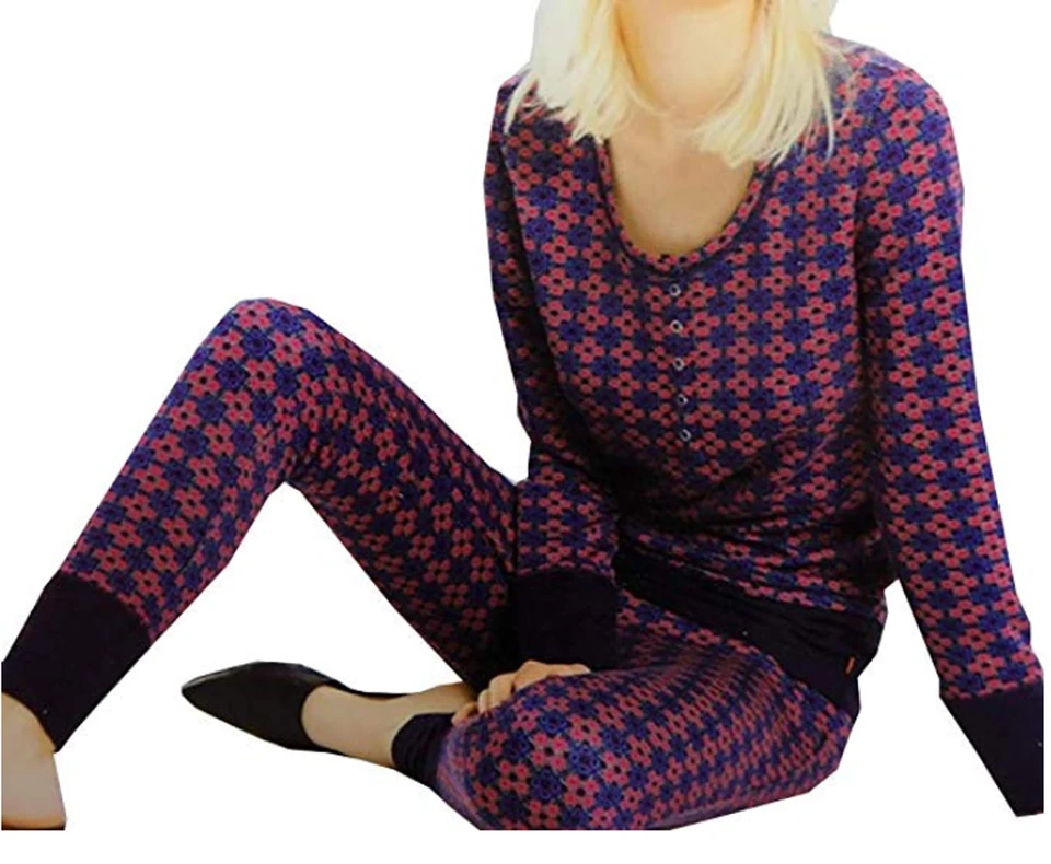 Conjunto de pijama para mujer Josie by Natori Fireside Henley azul/rojo/verde Foto 2 de 3