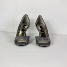 Silver heels 3 .25 heel nina ny sz 7.5 EIC