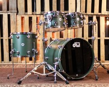 DW Collector's Maple SSC Army Green Hard Satin Drum Set - 22,10,12,16 SO 1386428