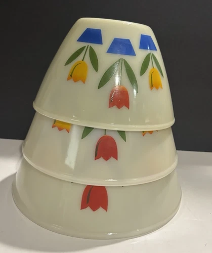 Vintage Fire King Oven Ware Tulips  Mixing Bowls  9.5 & 8.5 & 7.5 set of 3