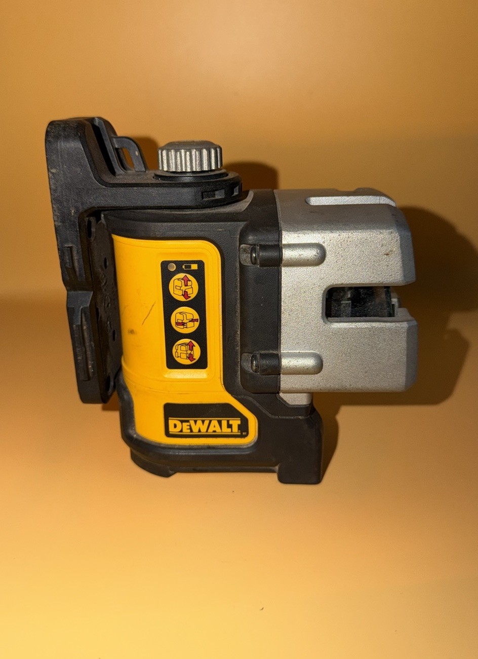 DeWalt DW089 3 Beam Line Laser Level Self Leveling Yellow Black Tool Only