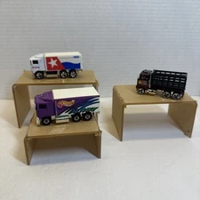 Hot Wheels Purple Hiway Hauler, H.E.B & Fat Cat Moving co. With Display stands