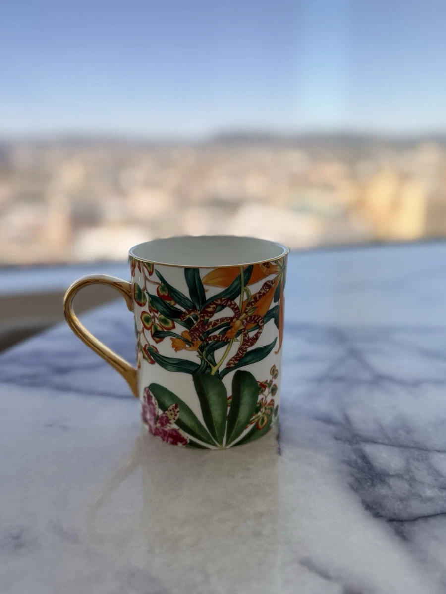 Coffret Hermes - théière, 2 tasses à thé, 2 assiettes - collection H