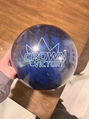 Pre-Owned Brunswick Crown Victory Hybrid Bowling Ball - 15#
