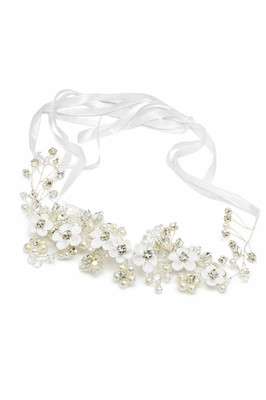 Lace & Favour Braut Haarranke weiß Porzellan Blume Kristall Perle Haarteil NW