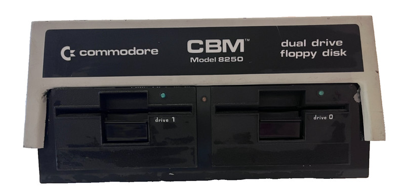 Commodore CBM 8250 Dual Floppy Disk Drive *FOR REPAIR*, No Data Cable