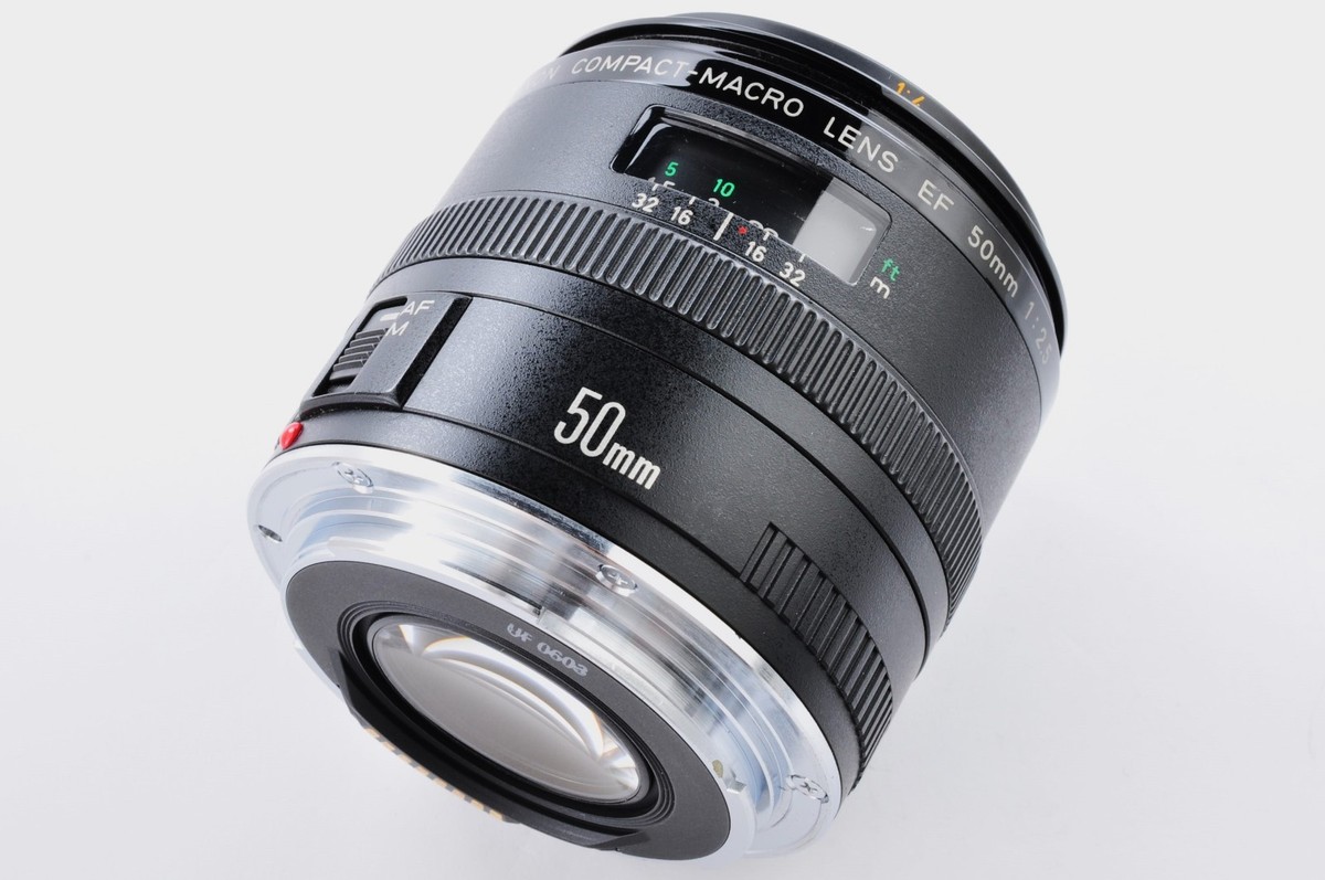 Canon EF 50mm F2.5 Compact Macro Lens Near Mint Fully Tested From