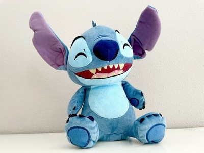   Disney s STITCH interaktives Plüschtier JUST PLAY/CRACK ME UP/ 28cm Figur