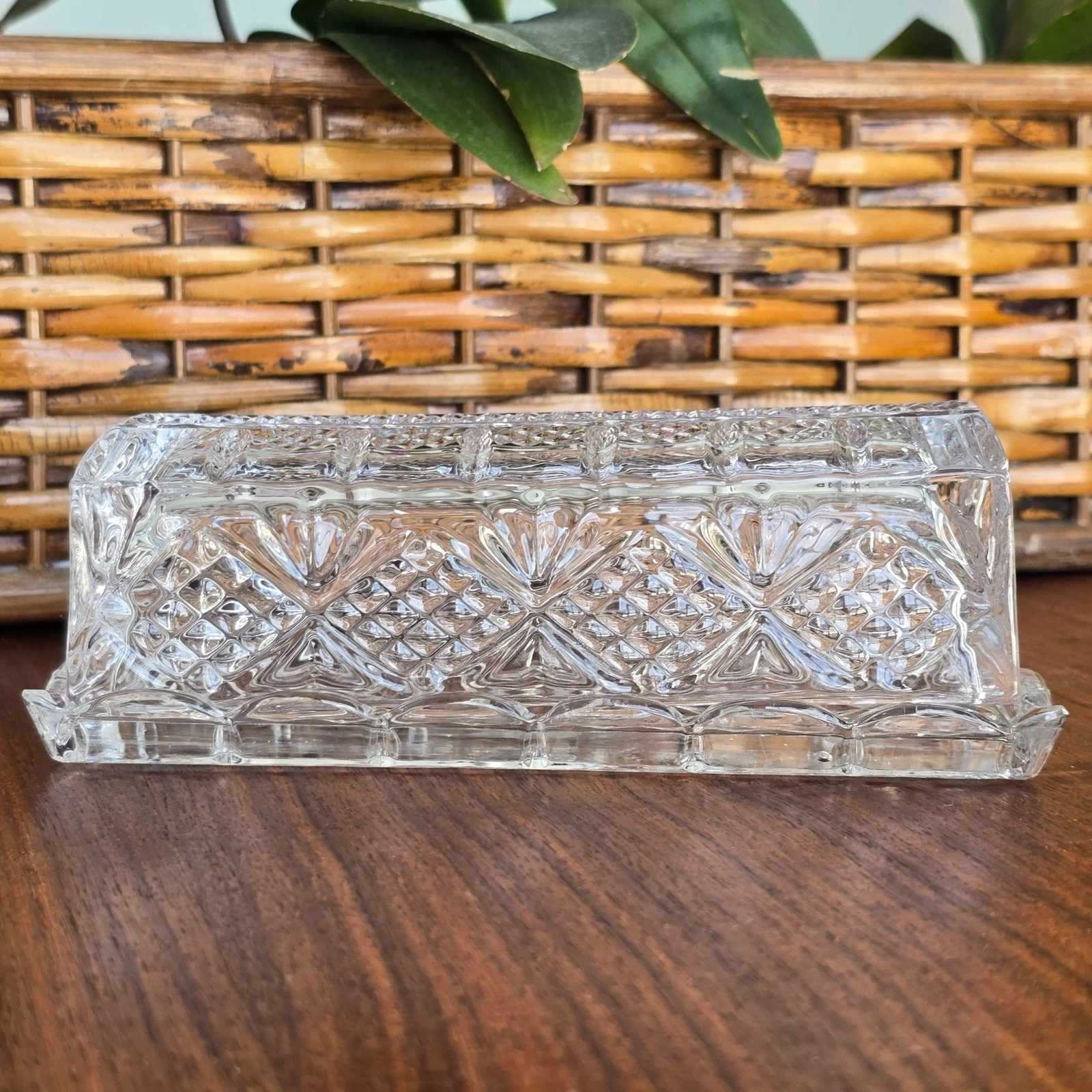 Vintage Pressed Glass Covered Butter Dish Pineapple Scalloped Edge Classic