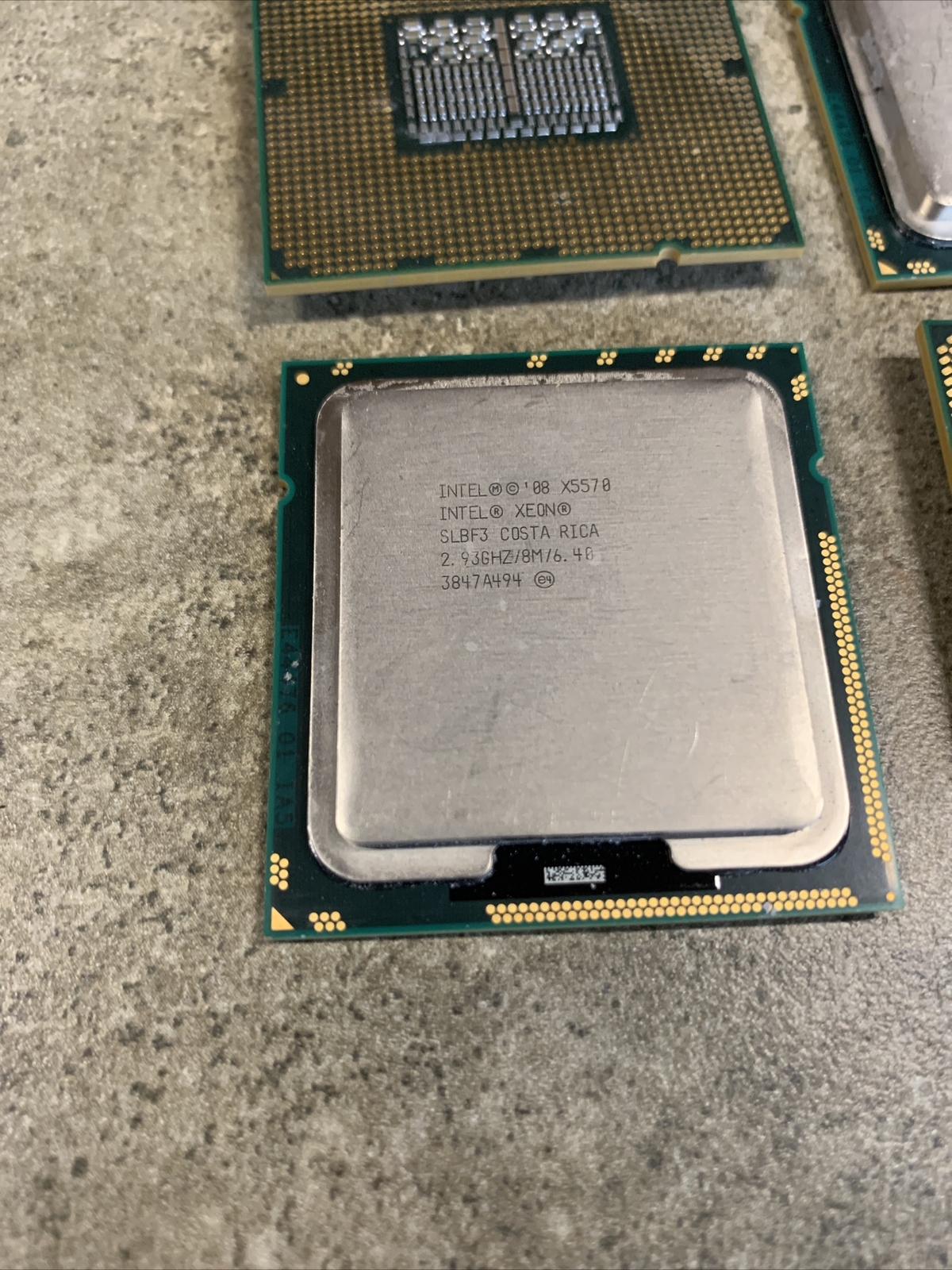 Intel Xeon X5570 CPU 2.93GHz 8MB Cache 6.4GT/s LGA1366 Quad Core - Foto 3