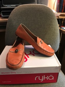 cole haan driving shoes womens