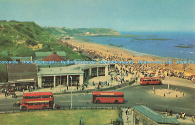 R681476 Yorkshire. Scarborough. The Corner Cafe. im Zentrum von Scarborough Nr