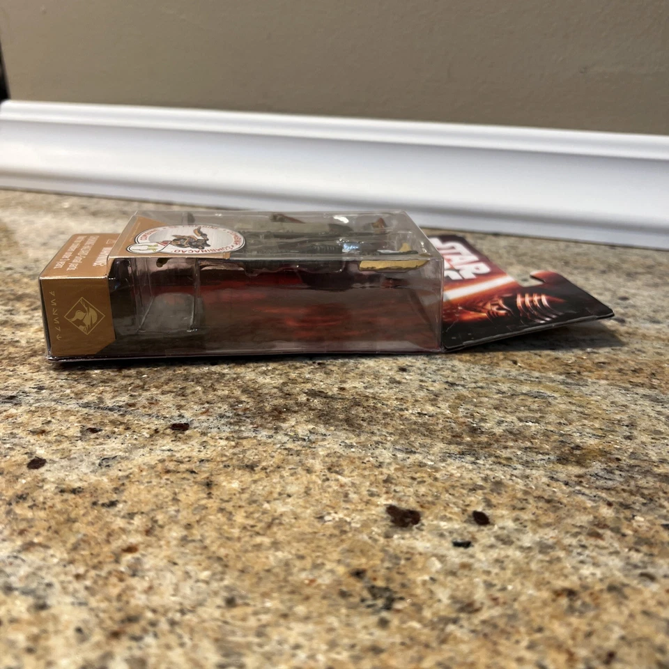 Star Wars Hasbro Black Series W2 Force Awakens 3.75" # Constable Zuvio In-Hnad  Foto 4 de 4