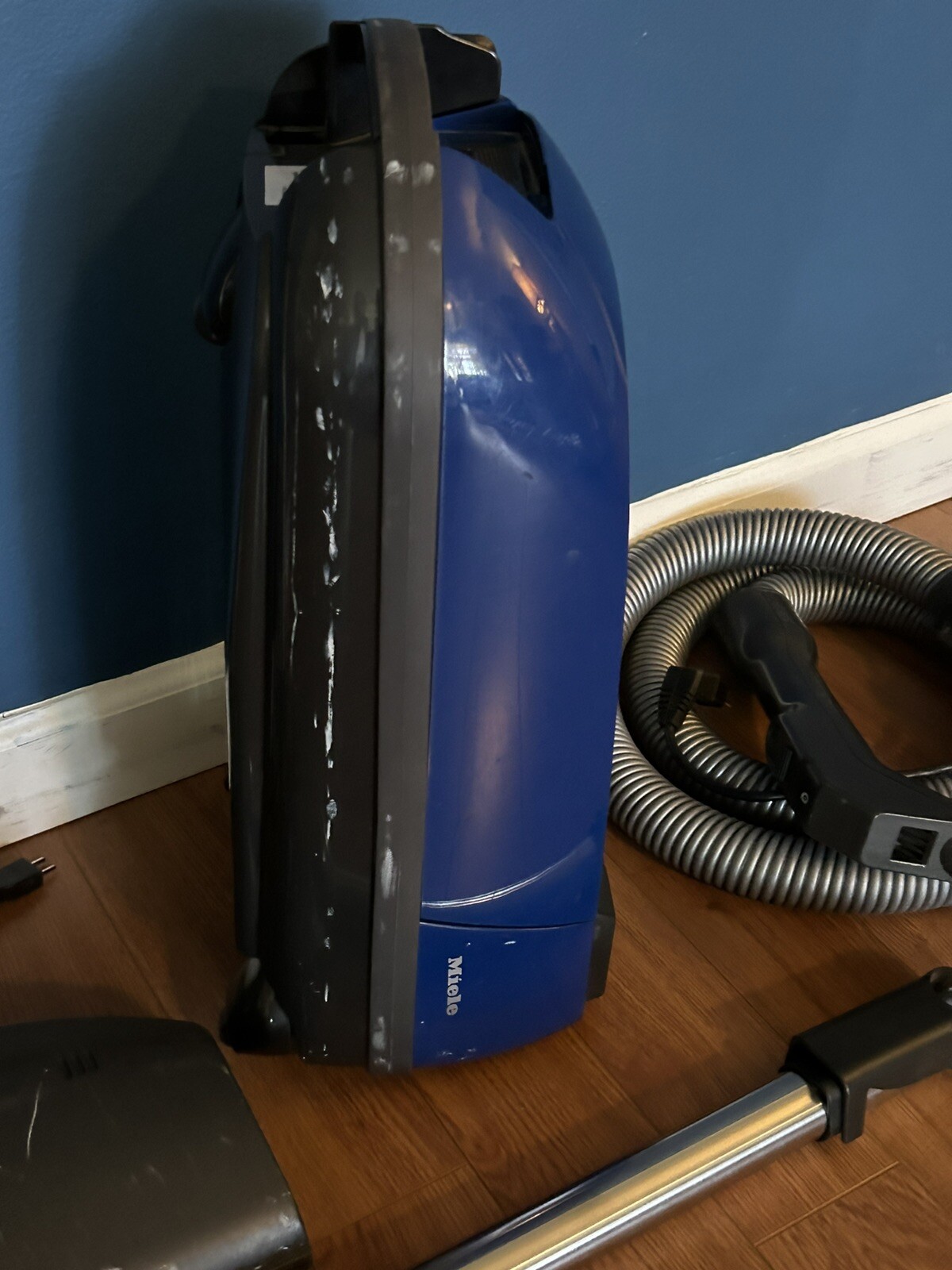 Miele Plus Canister Vacuum Cleaner S251i w/Electro Plus Powerhead Extra Bags eBay