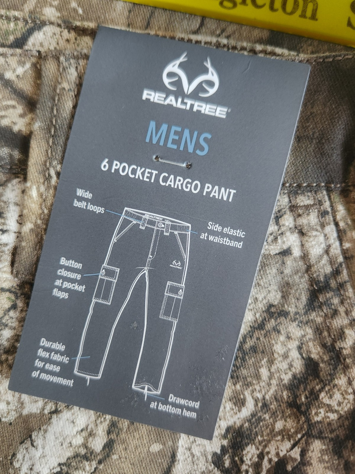 Men's REALTREE Camouflage Hunting Cargo Pants Size XXL 44-46 New With Tags