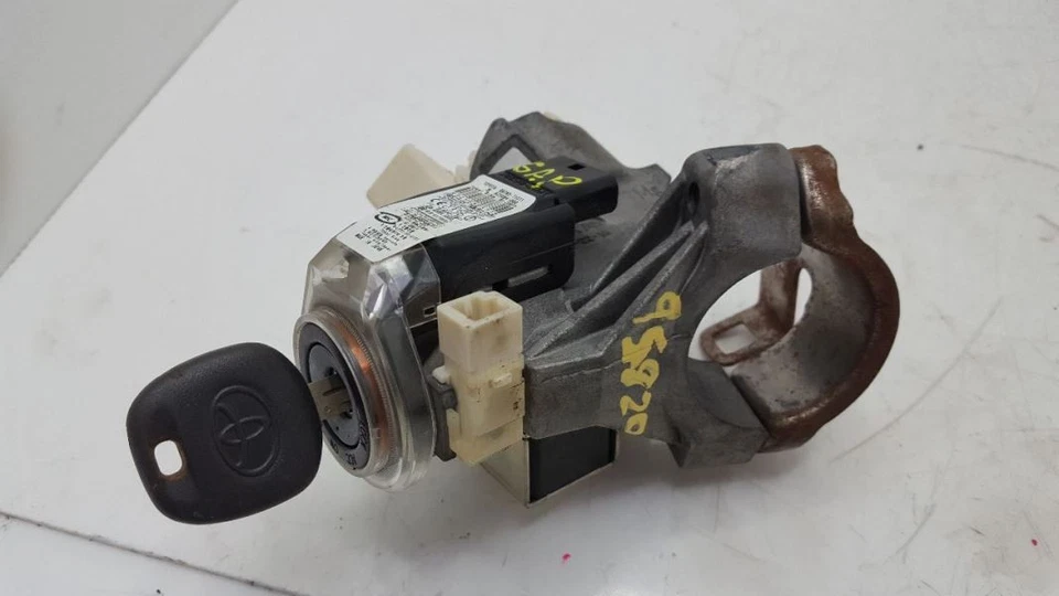 Ignition Switch With Housing & Key 2008 09 10 11 12 13 Toyota Highlander - Image 3 of 4