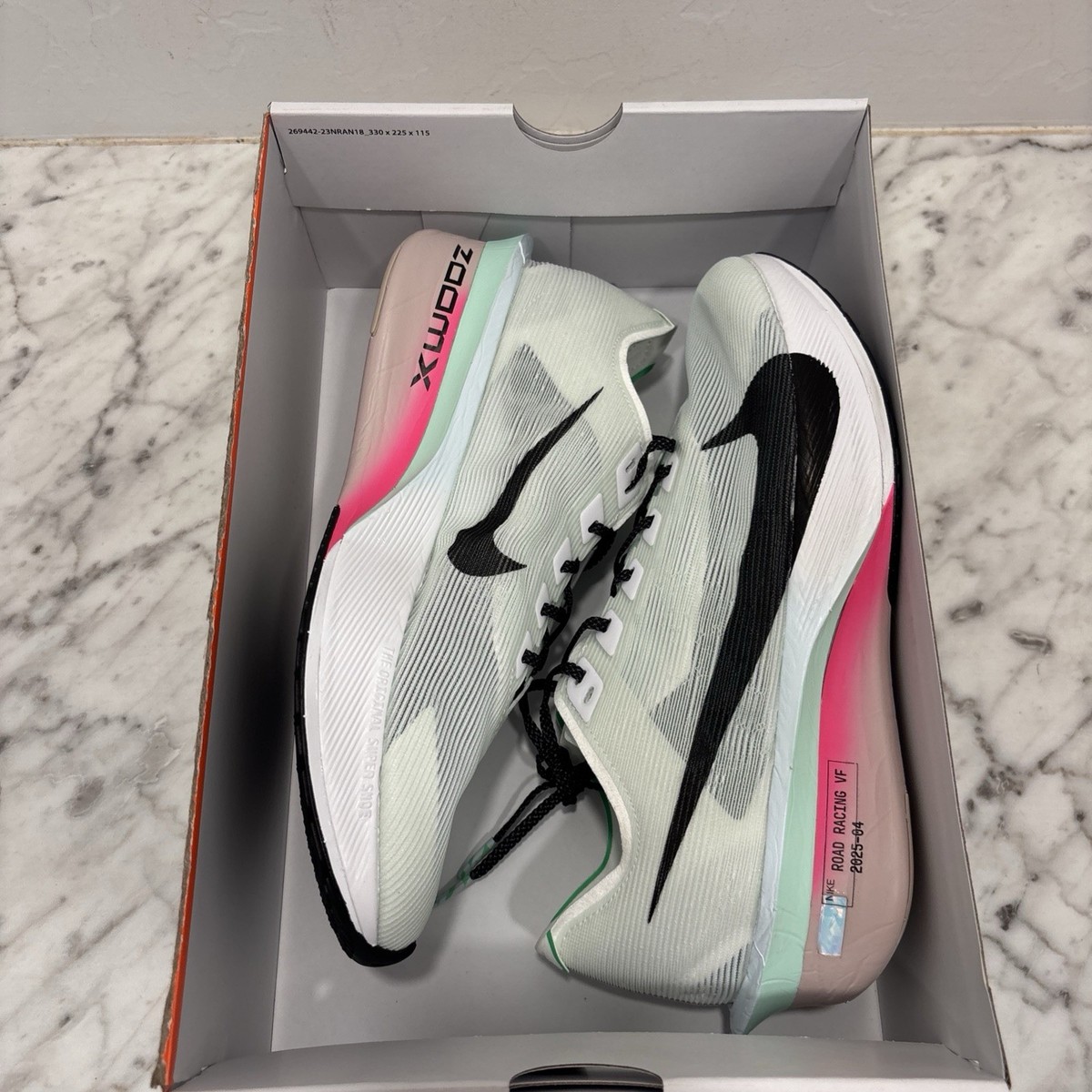 Nike ZoomX Vaporfly NEXT% 2 グレー/ピンク Nike ZoomX Vaporfly Next% 2 'Rawdacious' Running Shoes (DJ5457-100