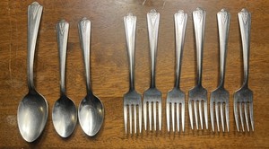 Vintage DS Stainless Steel Art Deco Diamond Handle Forks (6)Tablespoon (2) Plus1