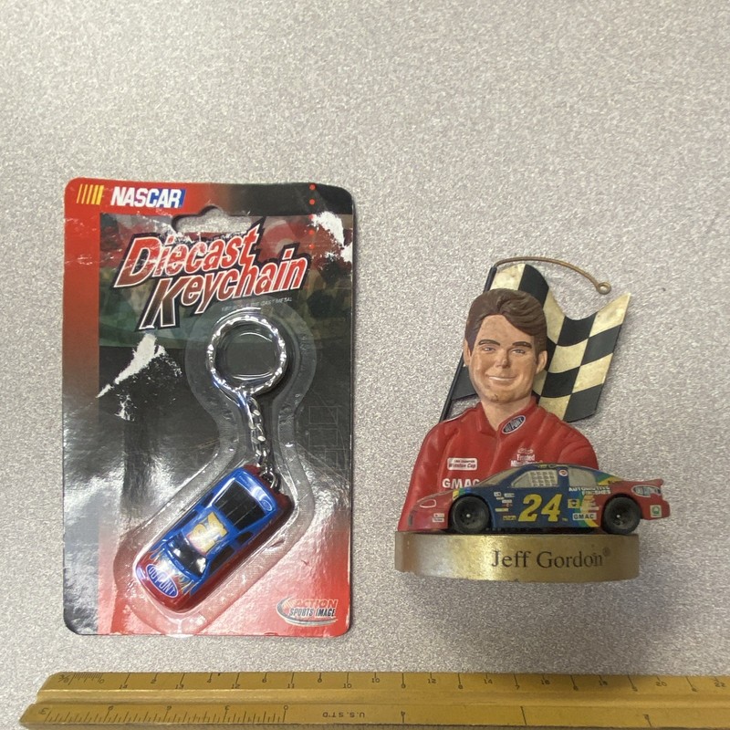 Action Sports Image Jeff Gordon #24 NASCAR Diecast Keychain & Ornament Lot