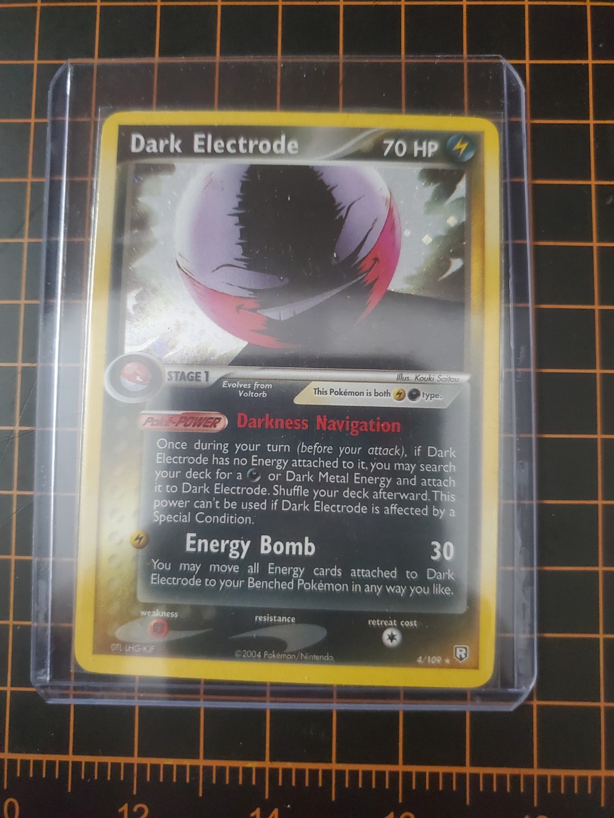 Dark Electrode 4/109 Team Rocket  Returns Holo Rare Pokemon TCG With Top Loader