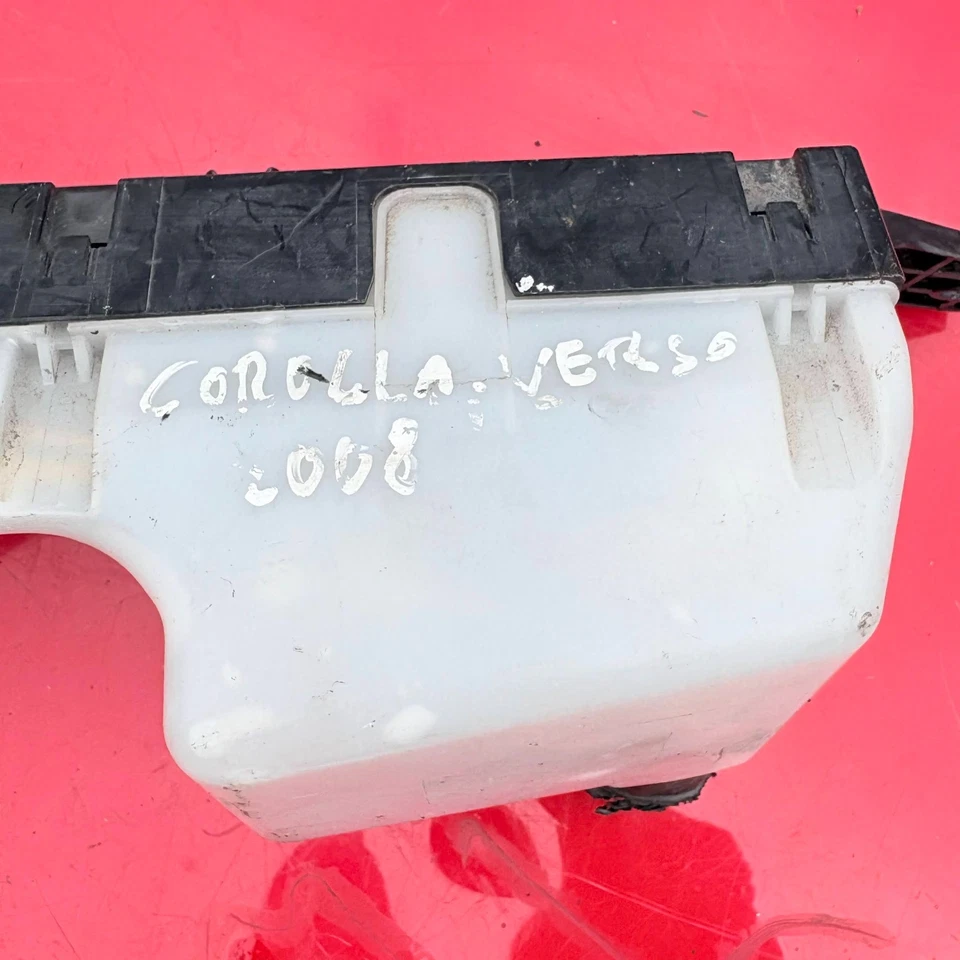 TOYOTA Corolla Verso 2008 Fuse Box - Image 3 of 4