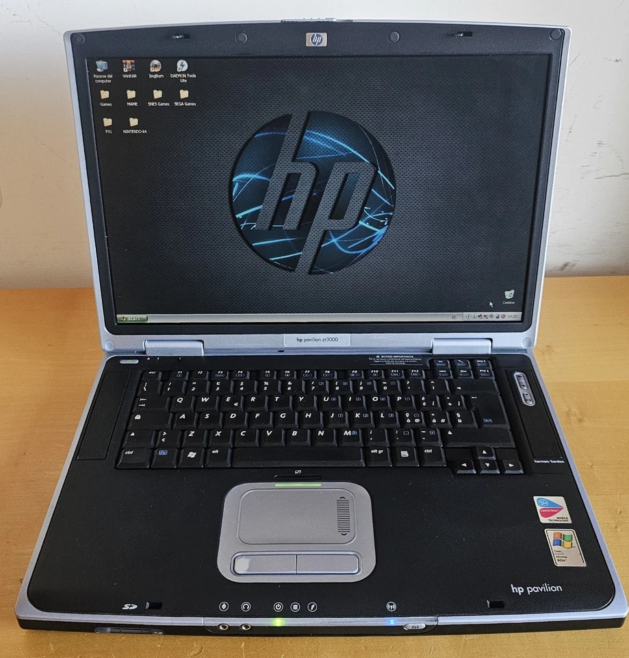 Pc Notebook Retrogaming Windows Xp HP Pavilion ZT3000 Ati Radeon 9200 15,4" - Imagen 2 de 4