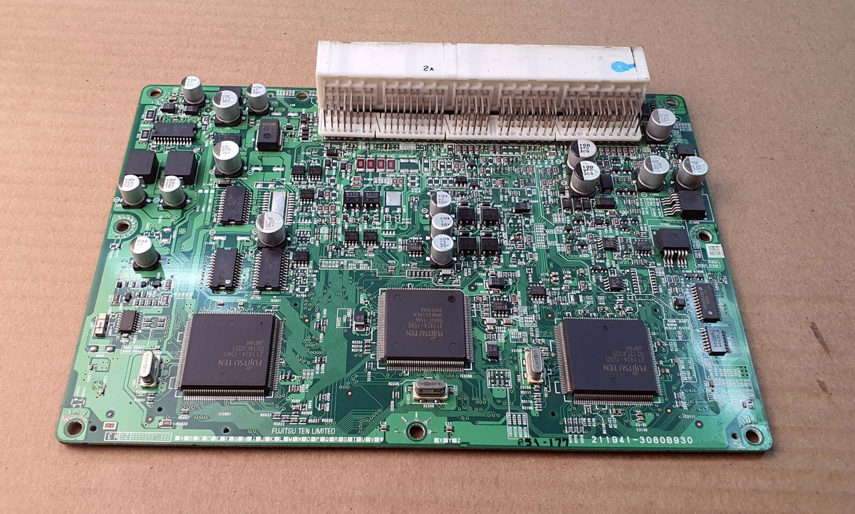 Toyota Noah 2001-2004 Engine Computer 1AZ FSE 89666-28140