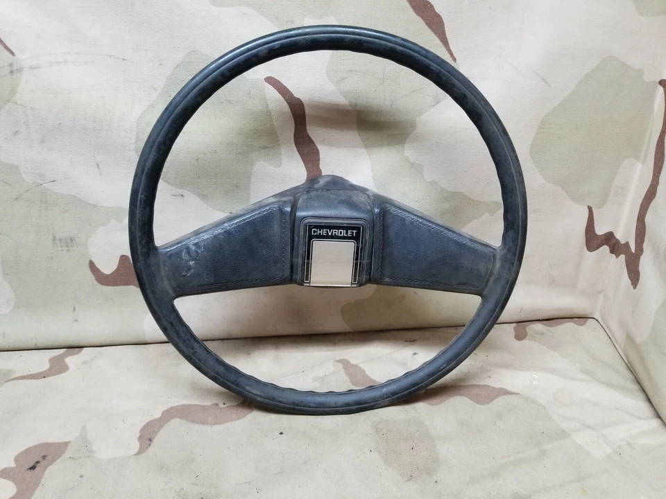 Bocina volante Chevy 73-87 K10 K20 K30 C10 C20 C30 K5 Suburban Blazer Foto 2 de 4