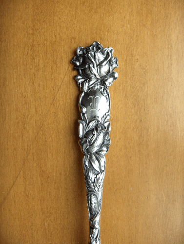Alvin Bridal Rose sterling silver large cold meat fork~1903~Art Nouveau floral - Picture 4 of 7