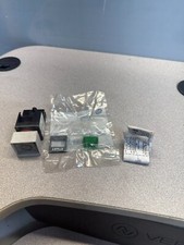 ALLEN BRADLEY 800MS-X024A SMALL SQUARE ILLUMINATED PUSH BUTTON.FREE SHIPPING.