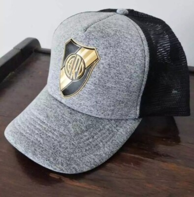 GORRA TRUCKER RIVER PLATE GOLD ARGENTINA