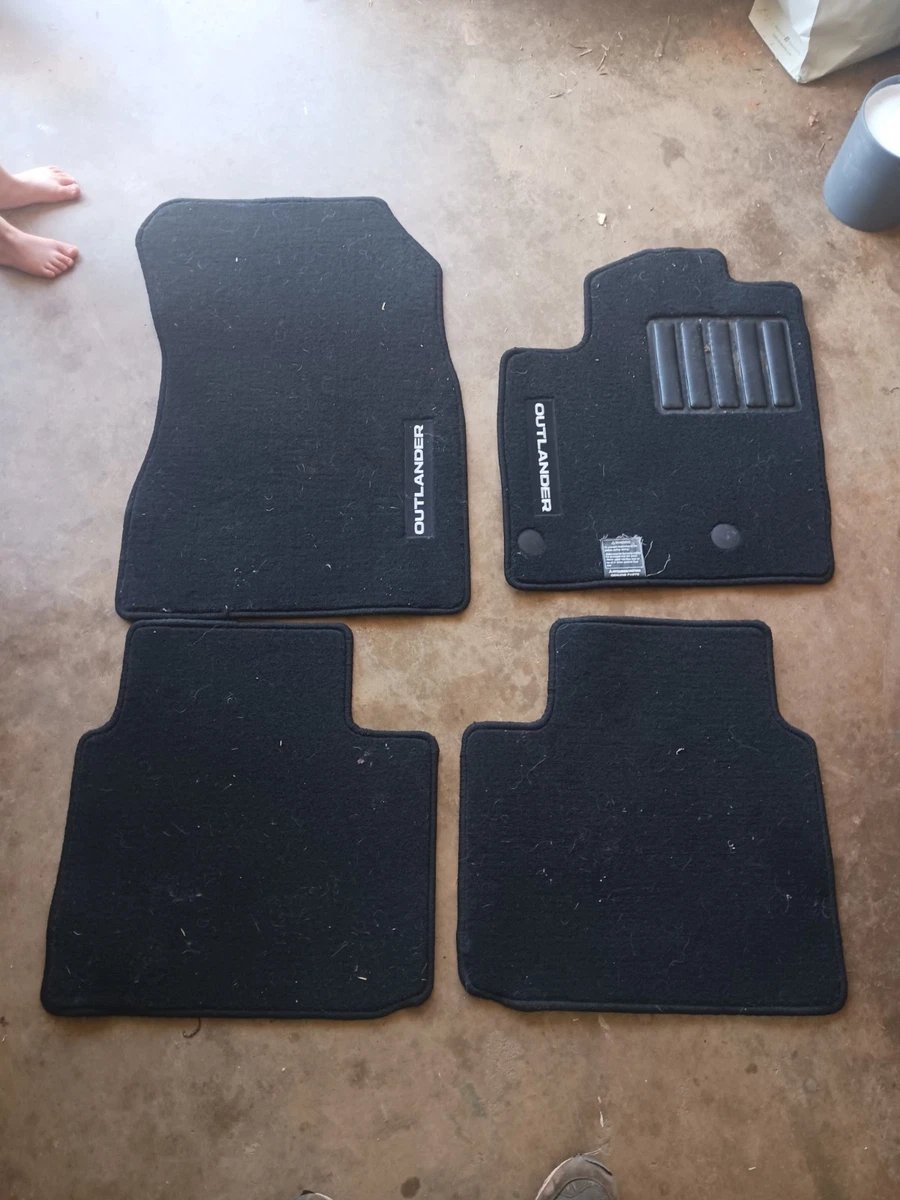 Genuine OEM Mitsubishi Outlander Carpet Floor Mat Set – 5 Pieces, Black (2022-2024) MZ315144