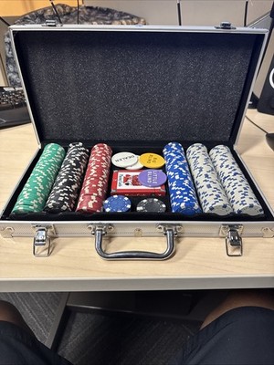 Casino Poker Chip Card Game Aluminum Suitcase New Cards High-Quality