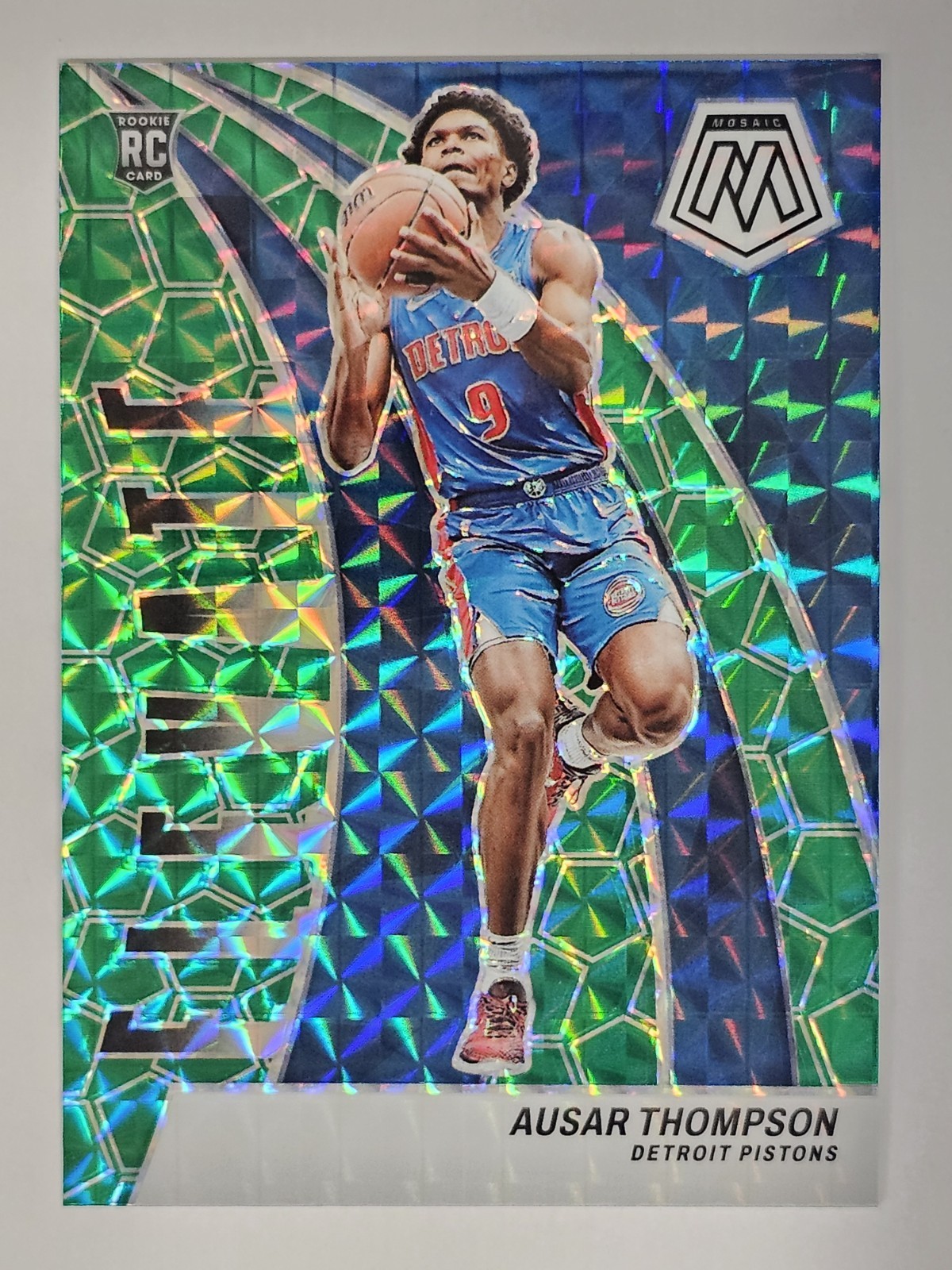 2023-24 Panini Mosaic Elevate Green Mosaic Prizm #10 Ausar Thompson RC