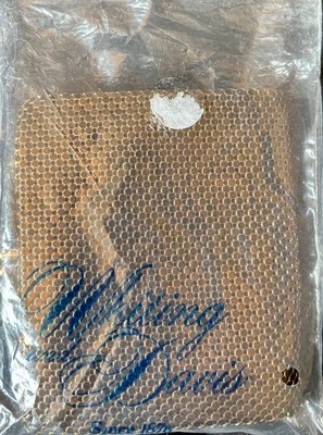 Whiting and Davis Mesh Gold Wallet Billfold Change Purse 4.5  x 4.5 