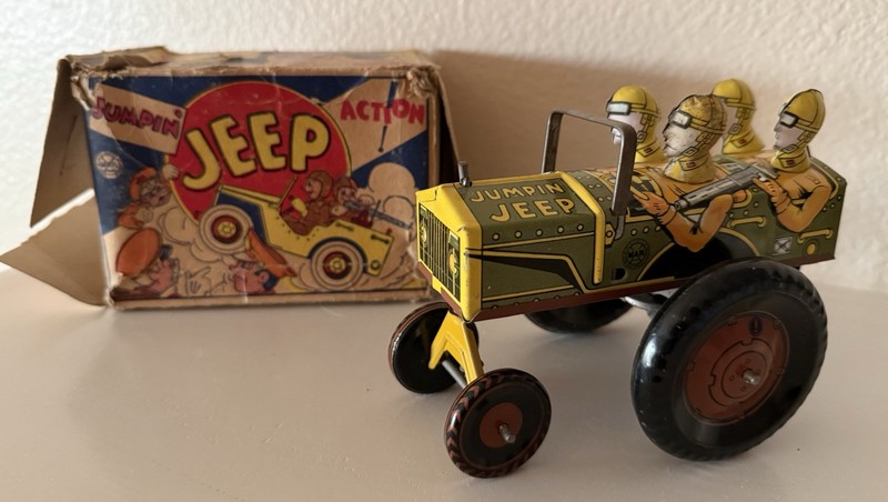 Vintage Marx Toys USA Tin Litho Wind Up Jumpin Jeep With Original Box