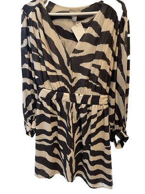 H&M Women s Black & Tan Sheer Print Puff Long Sleeves Knee Length Dress size XL