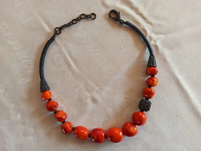 Collier artisanal perles corail Vintage - Ras de cou - - Photo 1/4